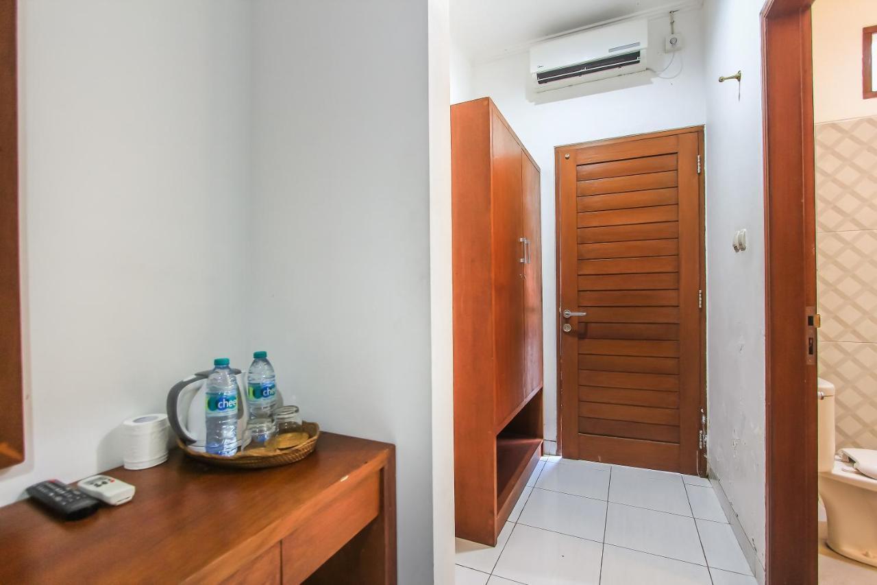 D'Gaduh Suite Kuta Кута Екстер'єр фото